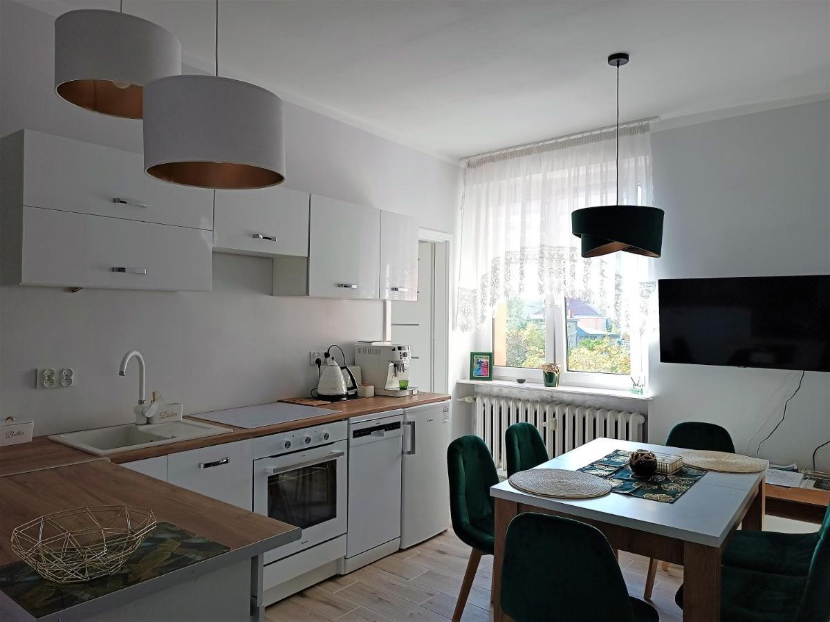 Szmaragdowy Apartament Przy Ulicy Opolskiej Tarnowskie Góry Exterior foto